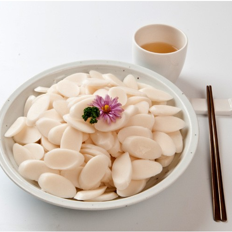 Young Poong Rice Cake Slices 600g