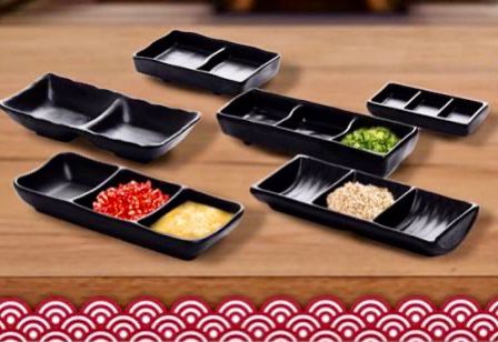Sauce bowl with three compartments